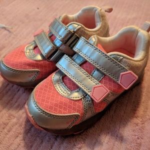 Like new, Hot pink Carter's sneakers